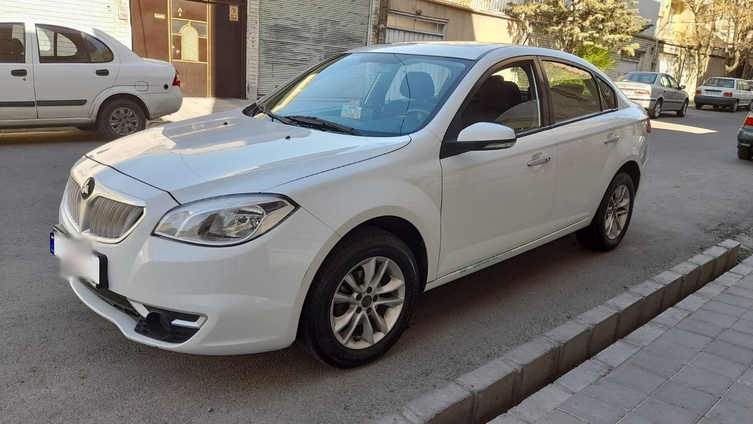 خودرو برلیانس، H330 آگهی ann_18590674
