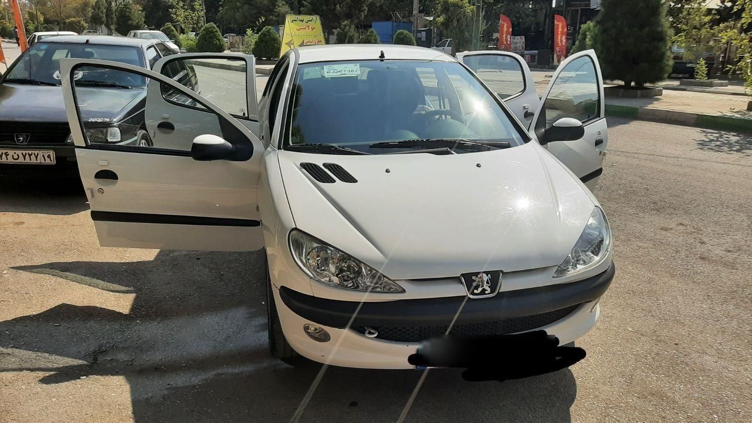 پژو ۲۰۶ صندوق دار v8 - 1398
