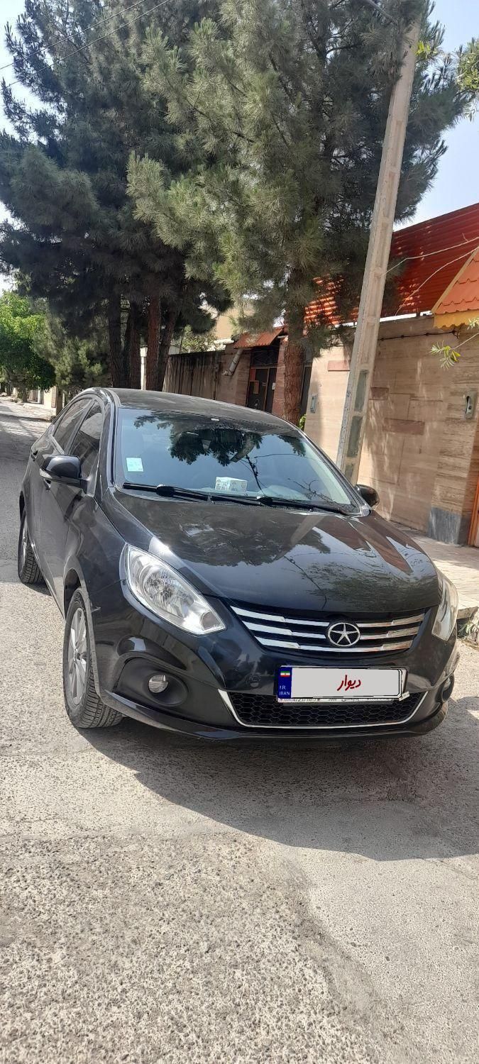 جک J4 اتوماتیک ساده - 2023