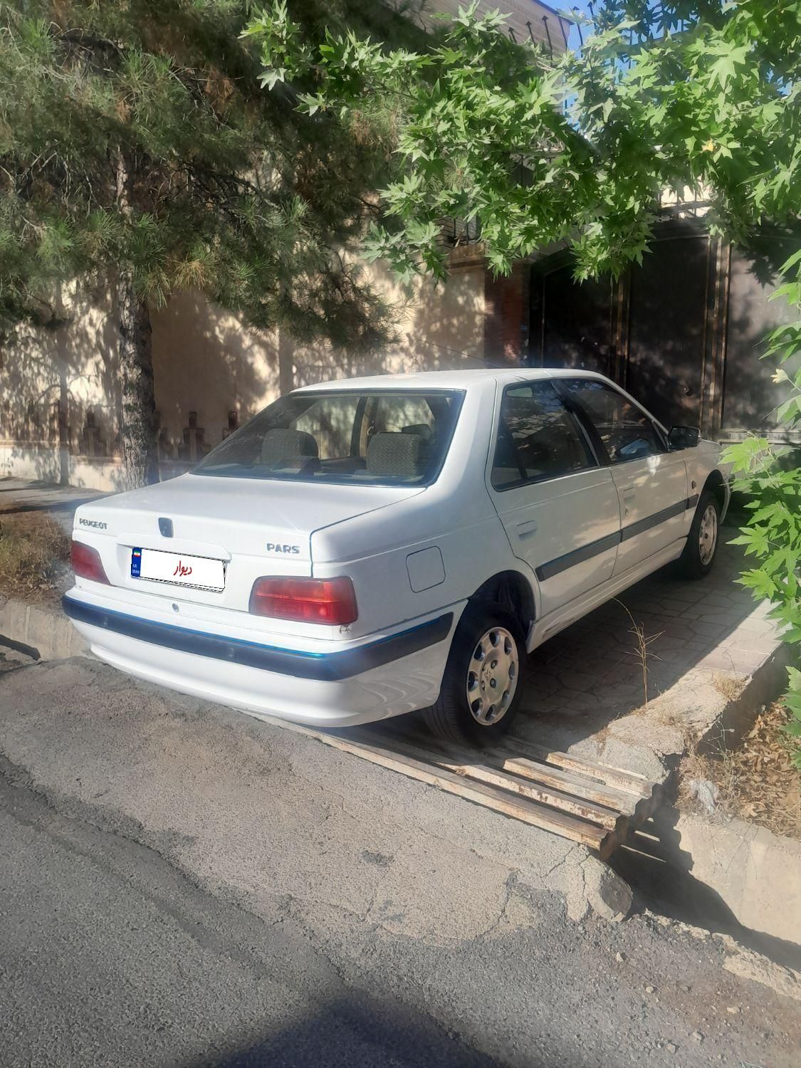 پژو پارس سال - 1393