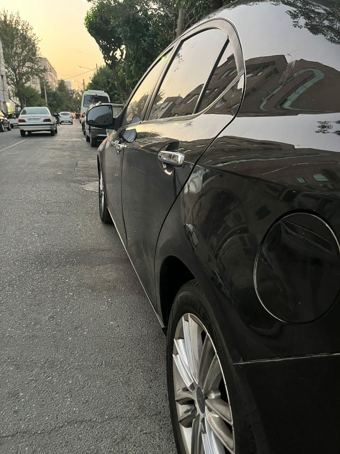 جک J5 اتوماتیک - 2014