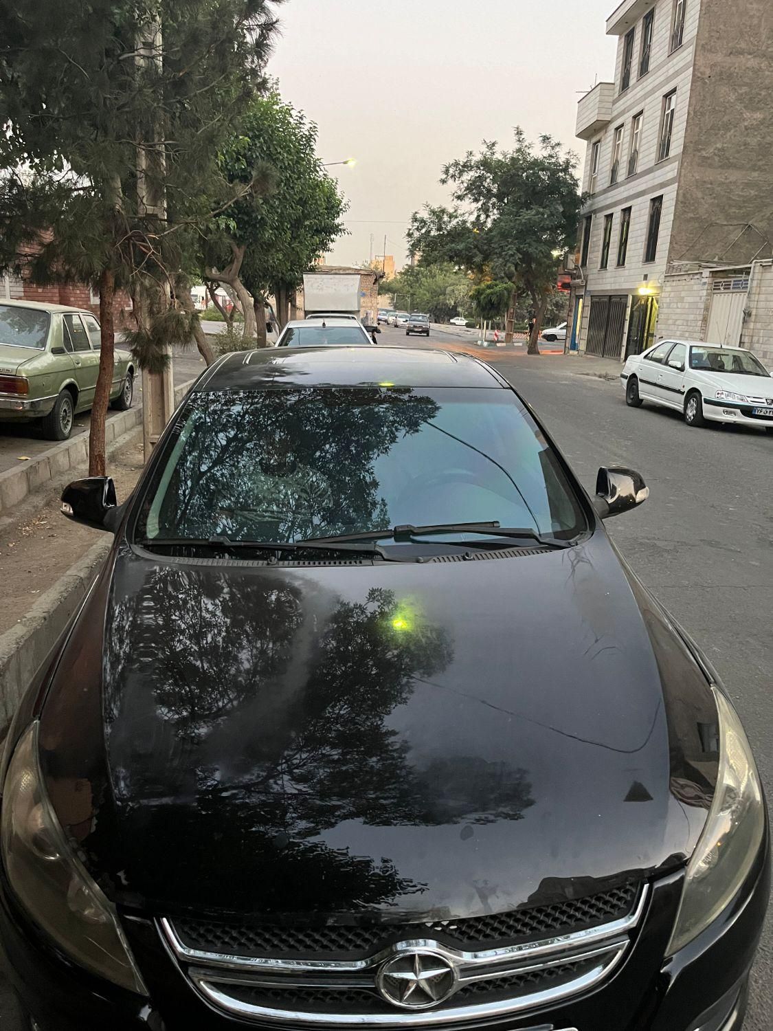 جک J5 اتوماتیک - 2014