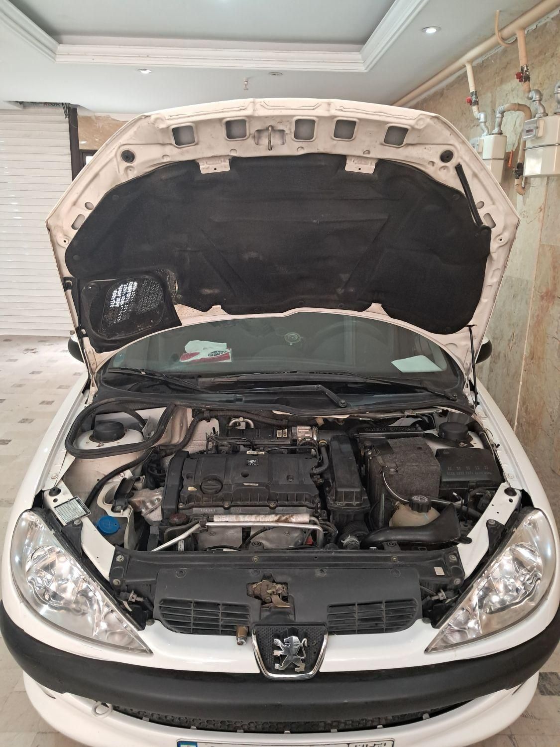 پژو ۲۰۶ صندوق دار v8 - 1400