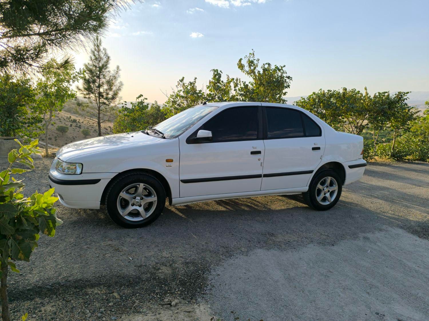 سمند LX XU7 - 1396