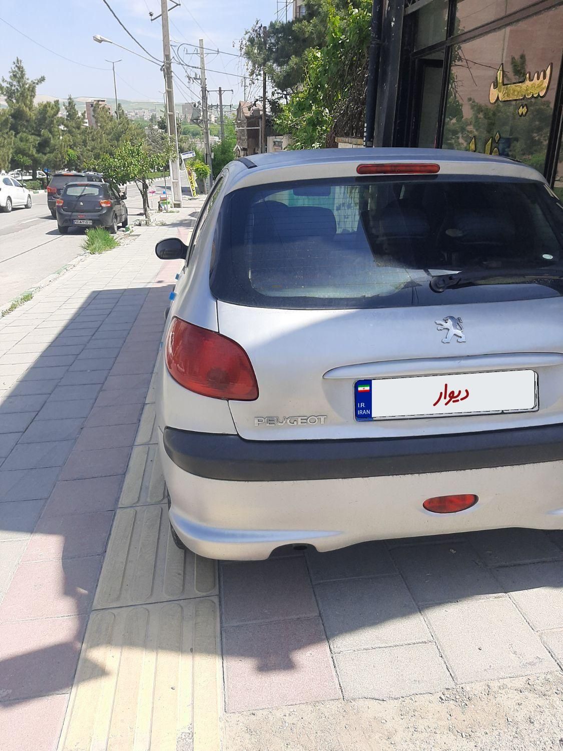 پژو 206 تیپ 3 - 1383