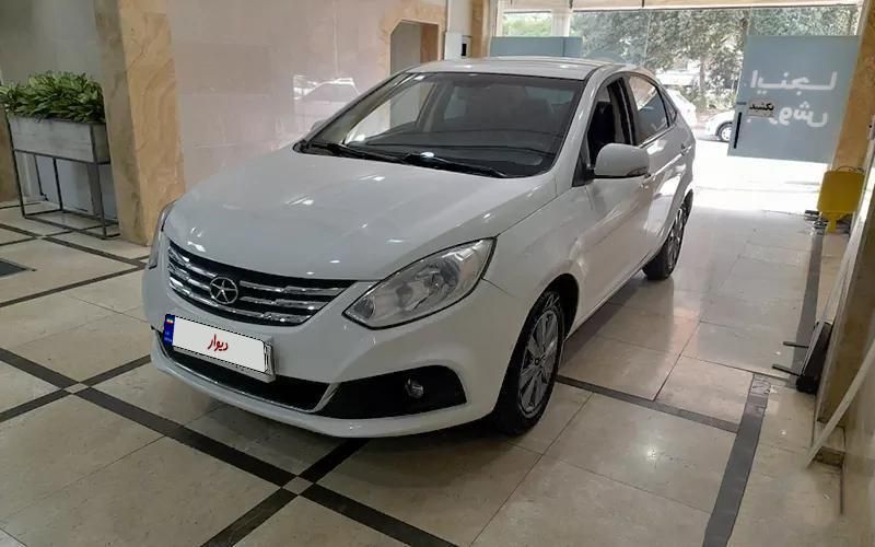 جک J4 اتوماتیک ساده - 2025