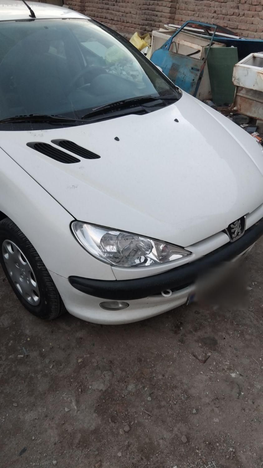پژو ۲۰۶ صندوق دار v8 - 1394