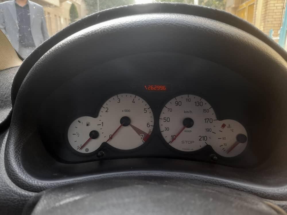 پژو ۲۰۶ صندوق دار v8 - 1386