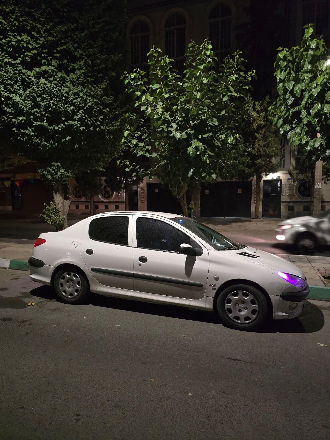 پژو ۲۰۶ صندوق دار v9 - 1388