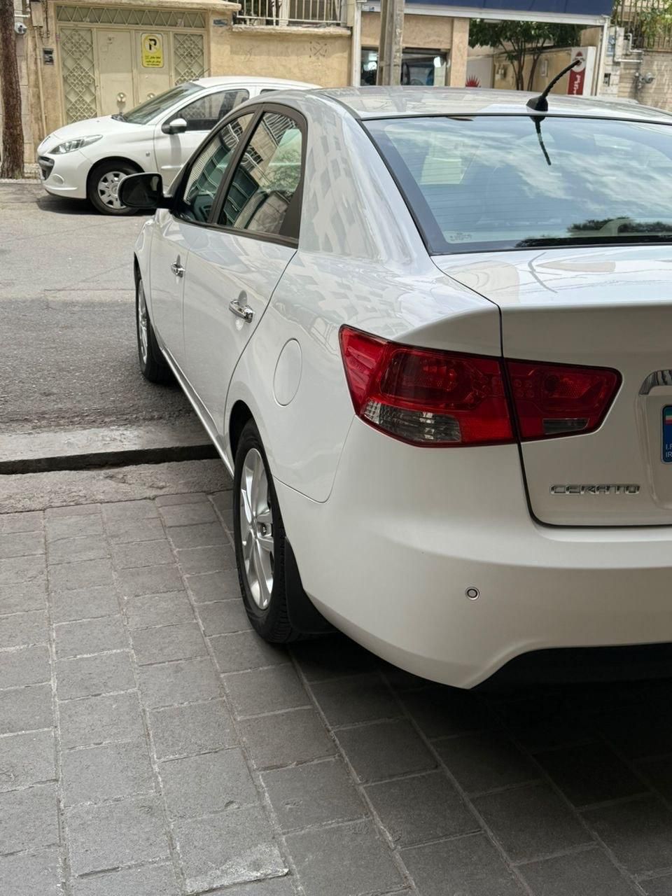 خودرو کیا، سراتو مونتاژ آگهی ann_18592196