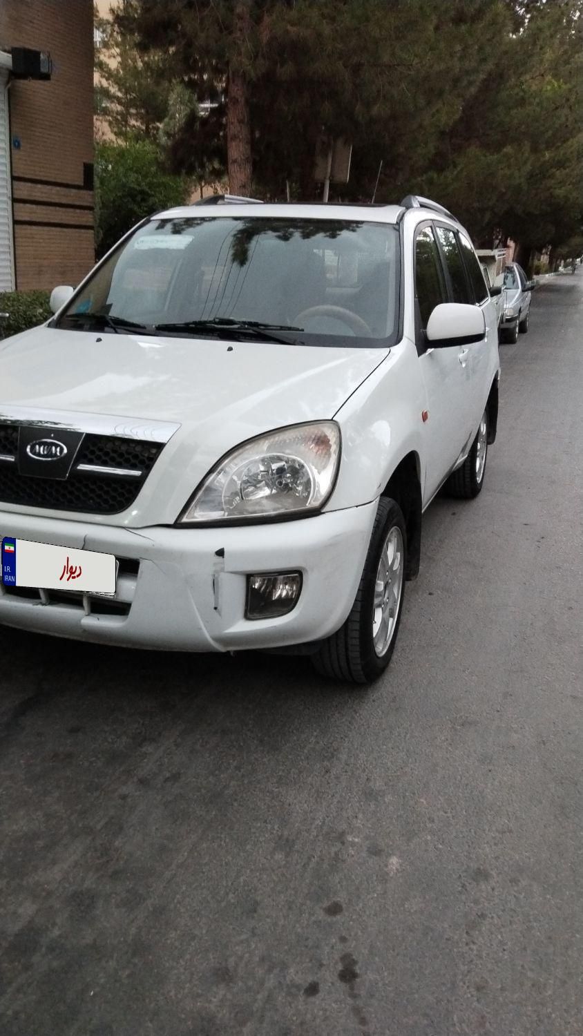 خودرو ام وی ام، X33 آگهی ann_18592302