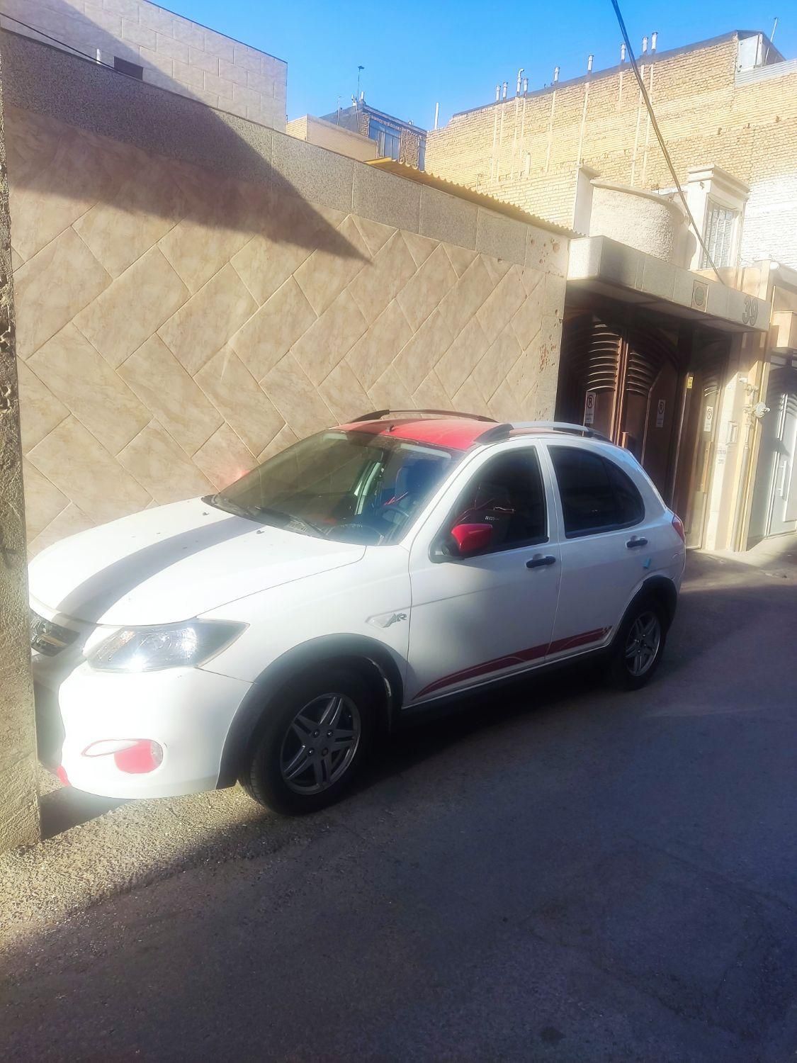 خودرو کوییک، R آگهی ann_18592676