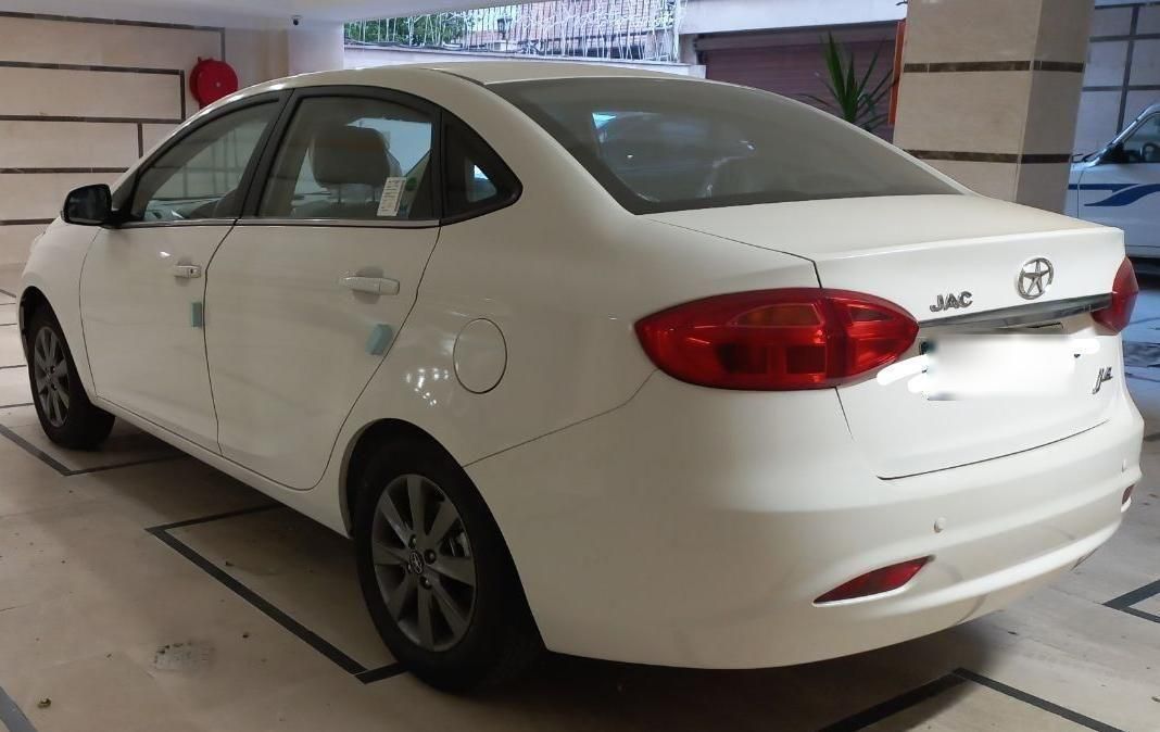 جک J4 اتوماتیک ساده - 2024