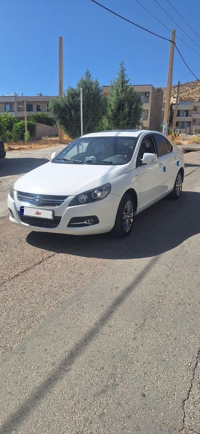 جک J5 دنده‌ای - 2015