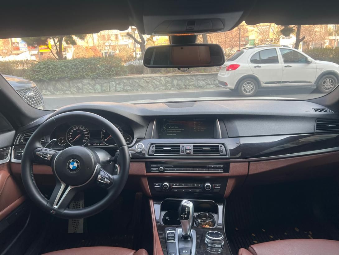 ب ام و سری 5 520i - 2014