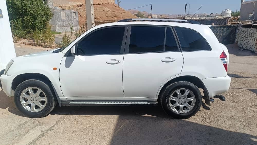 خودرو ام وی ام، X33 آگهی ann_18593335