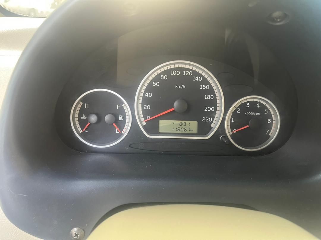 ام وی ام 110 چهار سیلندر دنده ای - 2015