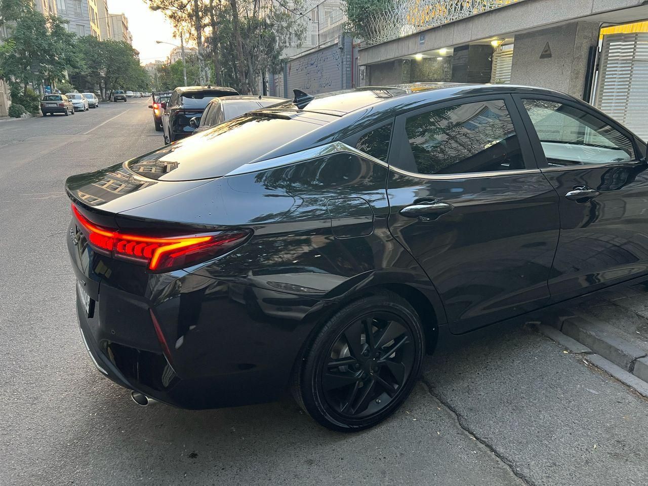 کی ام سی J7 اتوماتیک - 2022