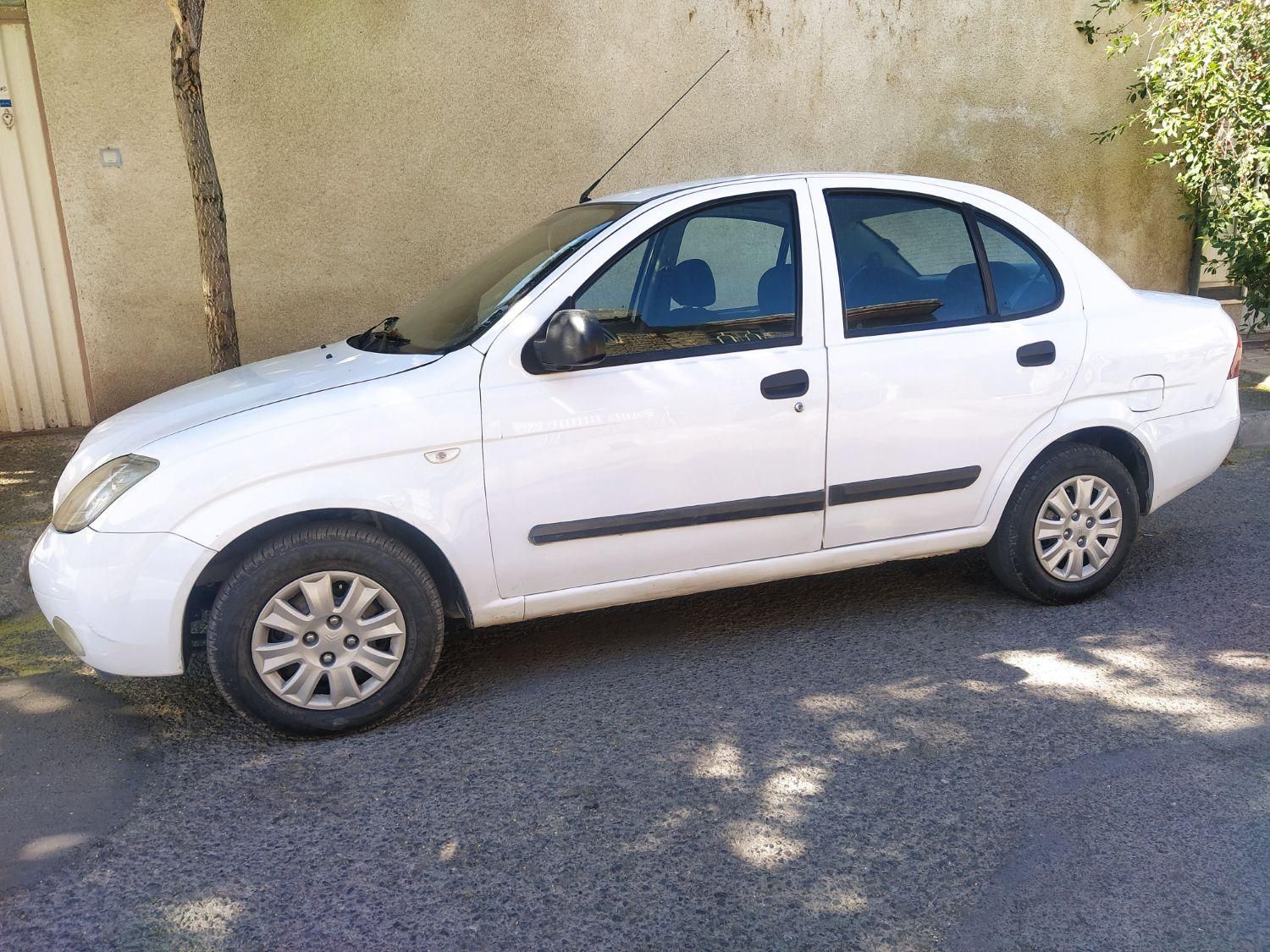 تیبا صندوق دار EX - 1394