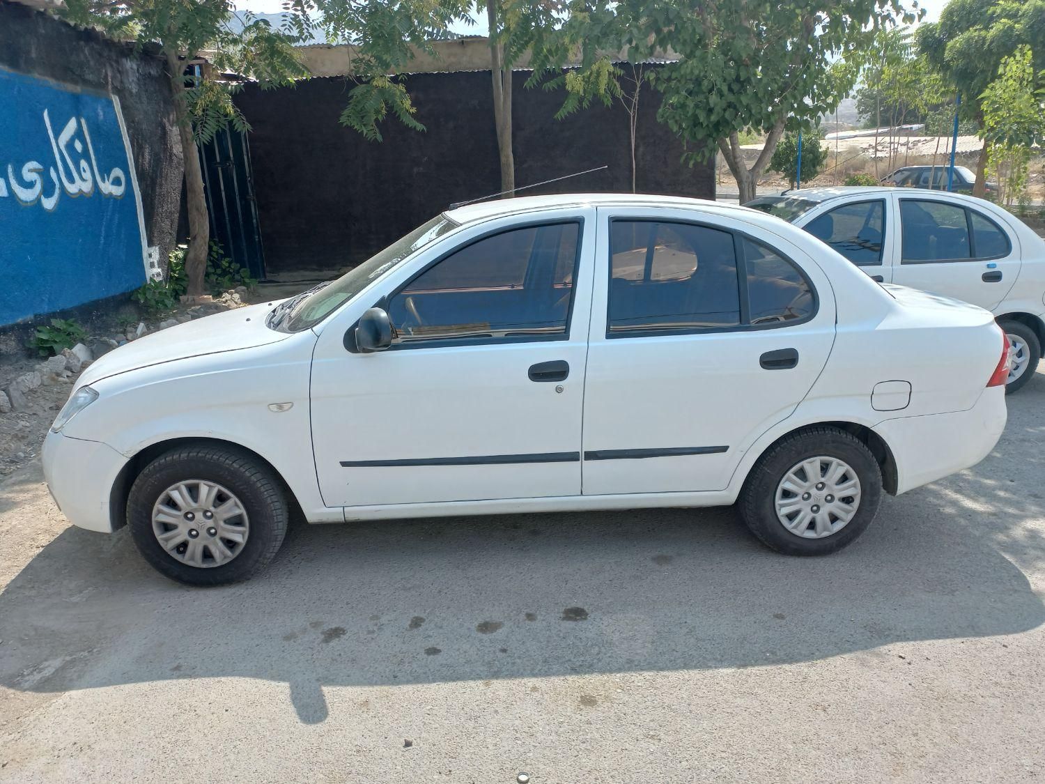 تیبا صندوق دار SX - 1396