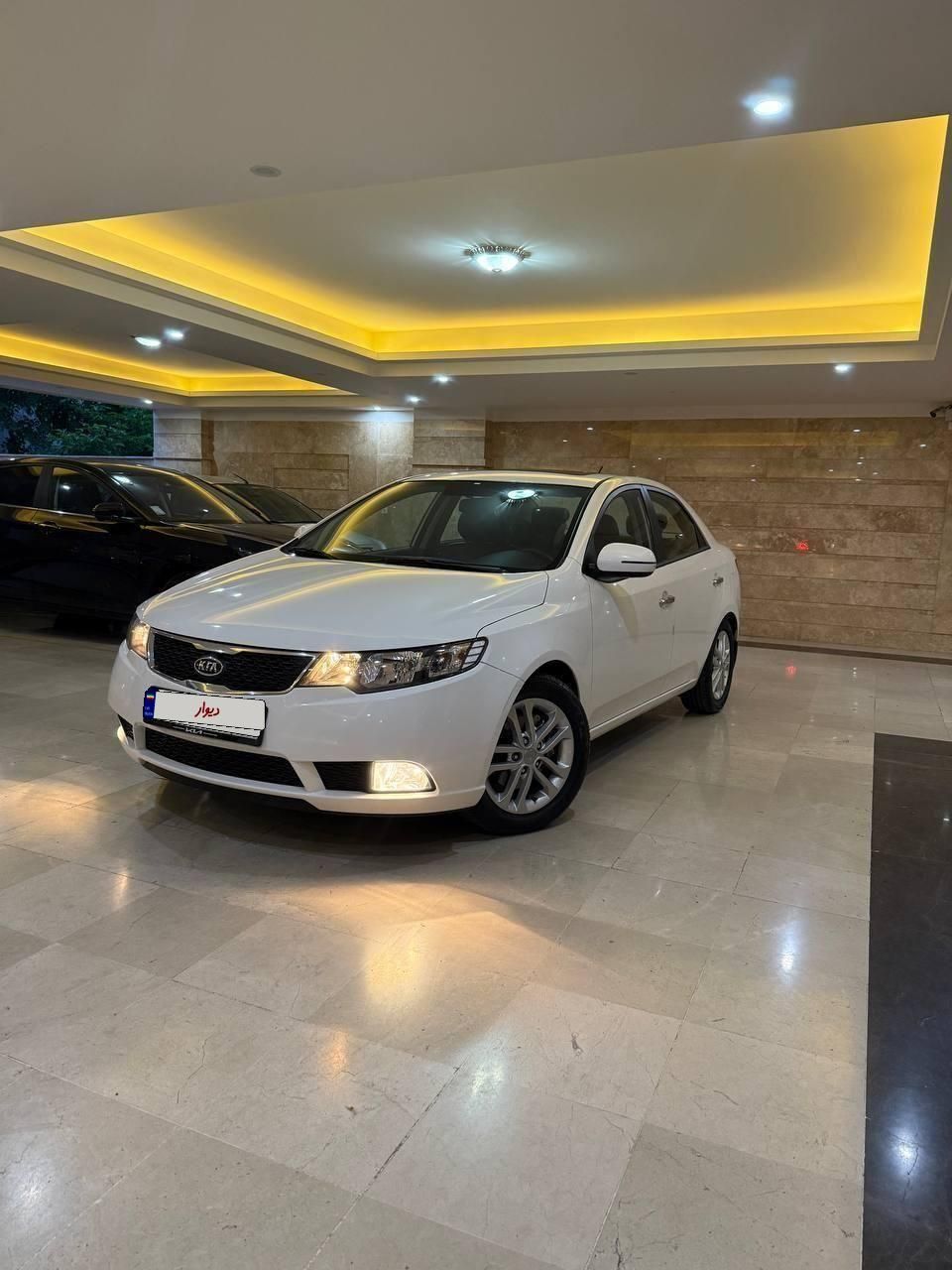 خودرو کیا، سراتو مونتاژ آگهی ann_18594739