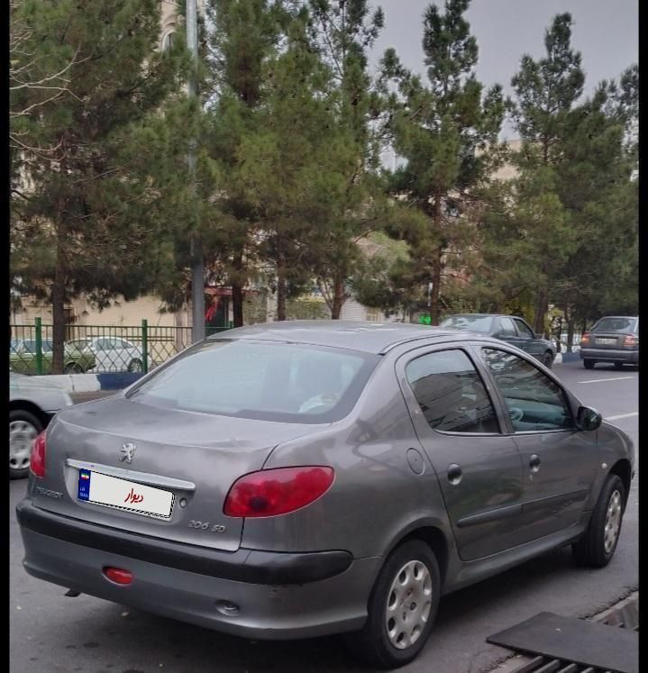 خودرو پژو، ۲۰۶ صندوق دار آگهی ann_18594941