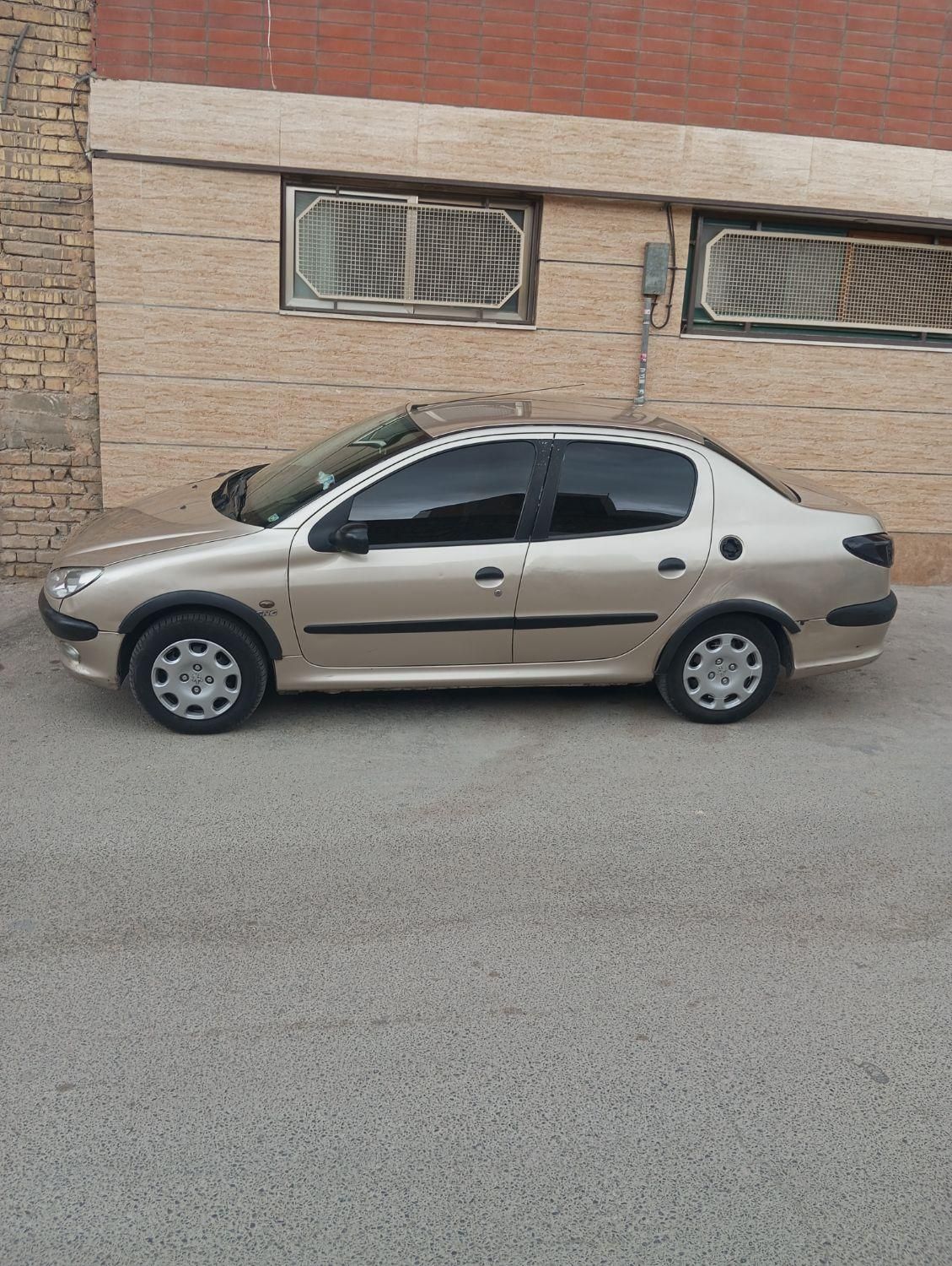 پژو ۲۰۶ صندوق دار v8 - 1387