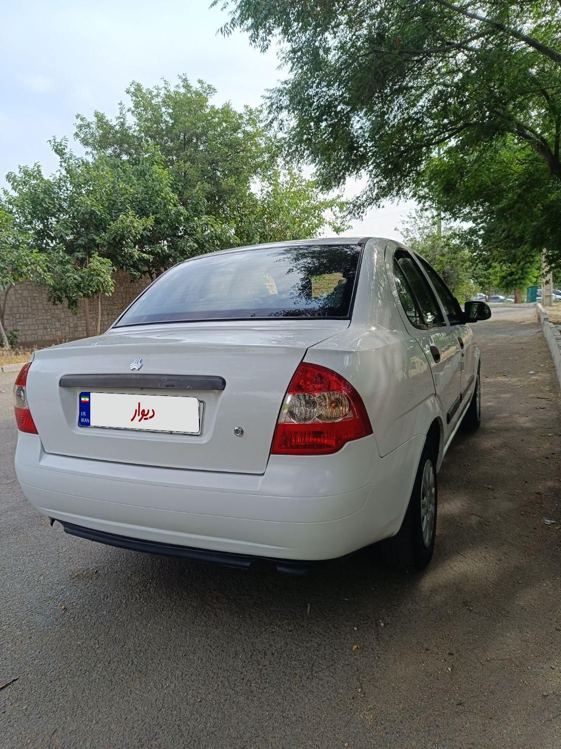 تیبا صندوق دار SX - 1398