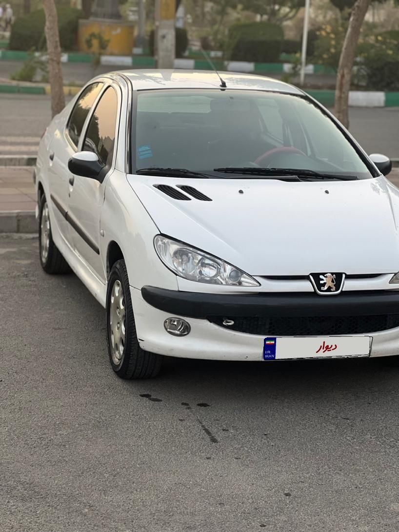 پژو ۲۰۶ صندوق دار v20 - 1389