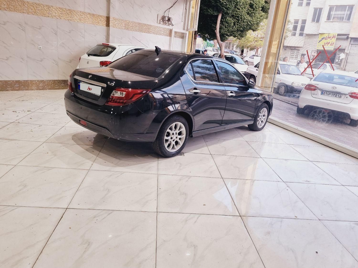 دنا پلاس توربو اتوماتیک - 1402