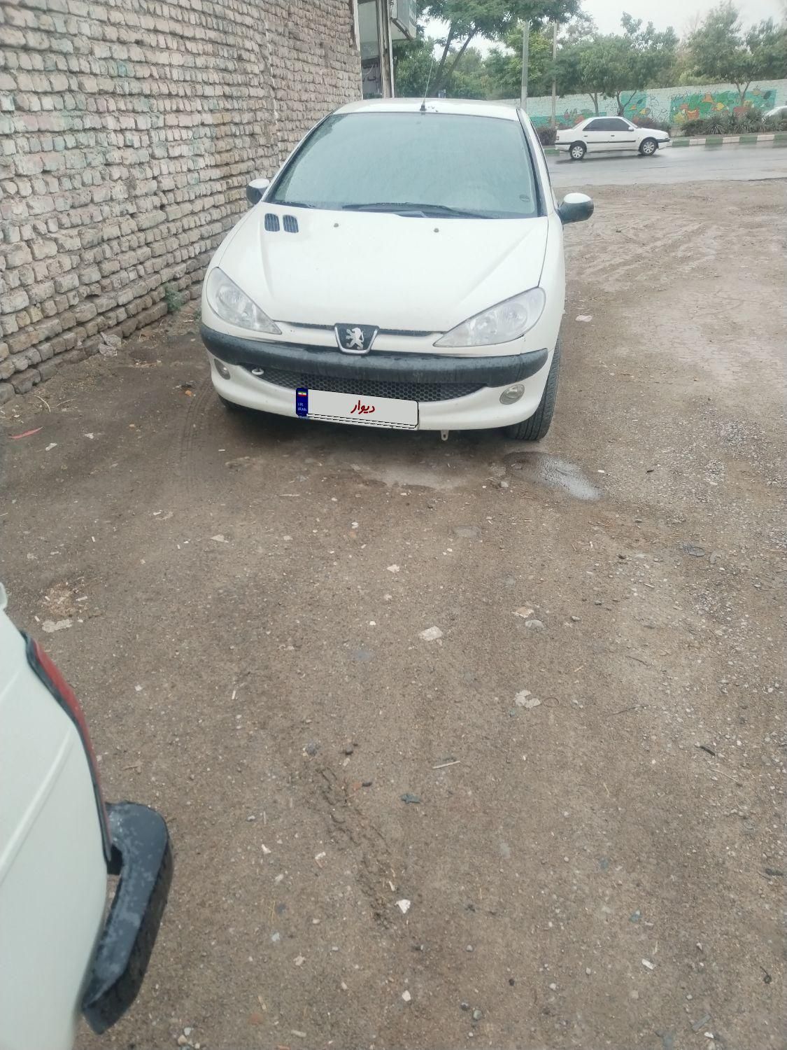 پژو ۲۰۶ صندوق دار v1 - 1389