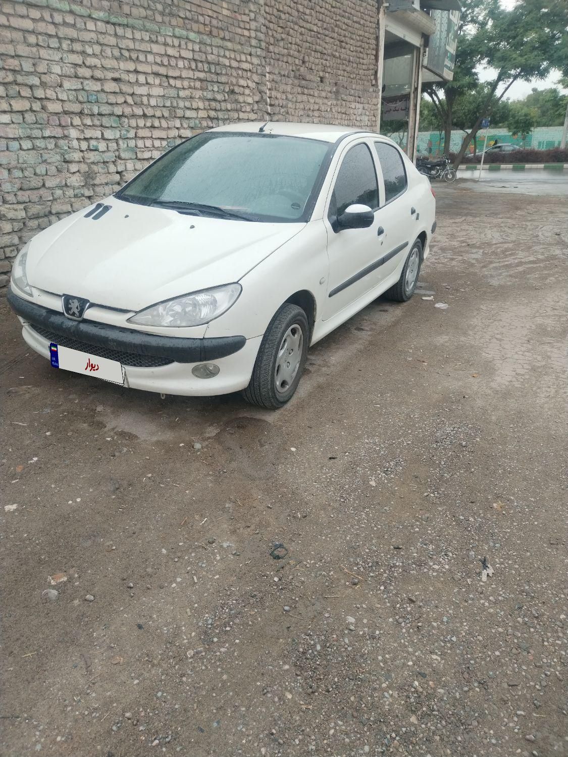 پژو ۲۰۶ صندوق دار v1 - 1389