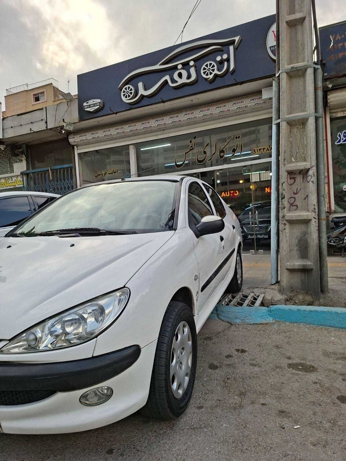 پژو ۲۰۶ صندوق دار v8 - 1390