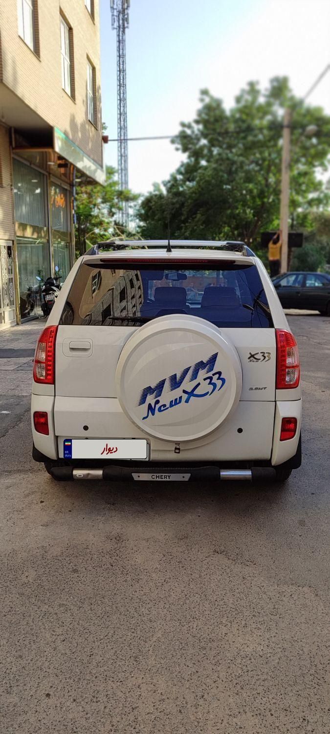 ام وی ام X33 دنده‌ای ساده - 2016