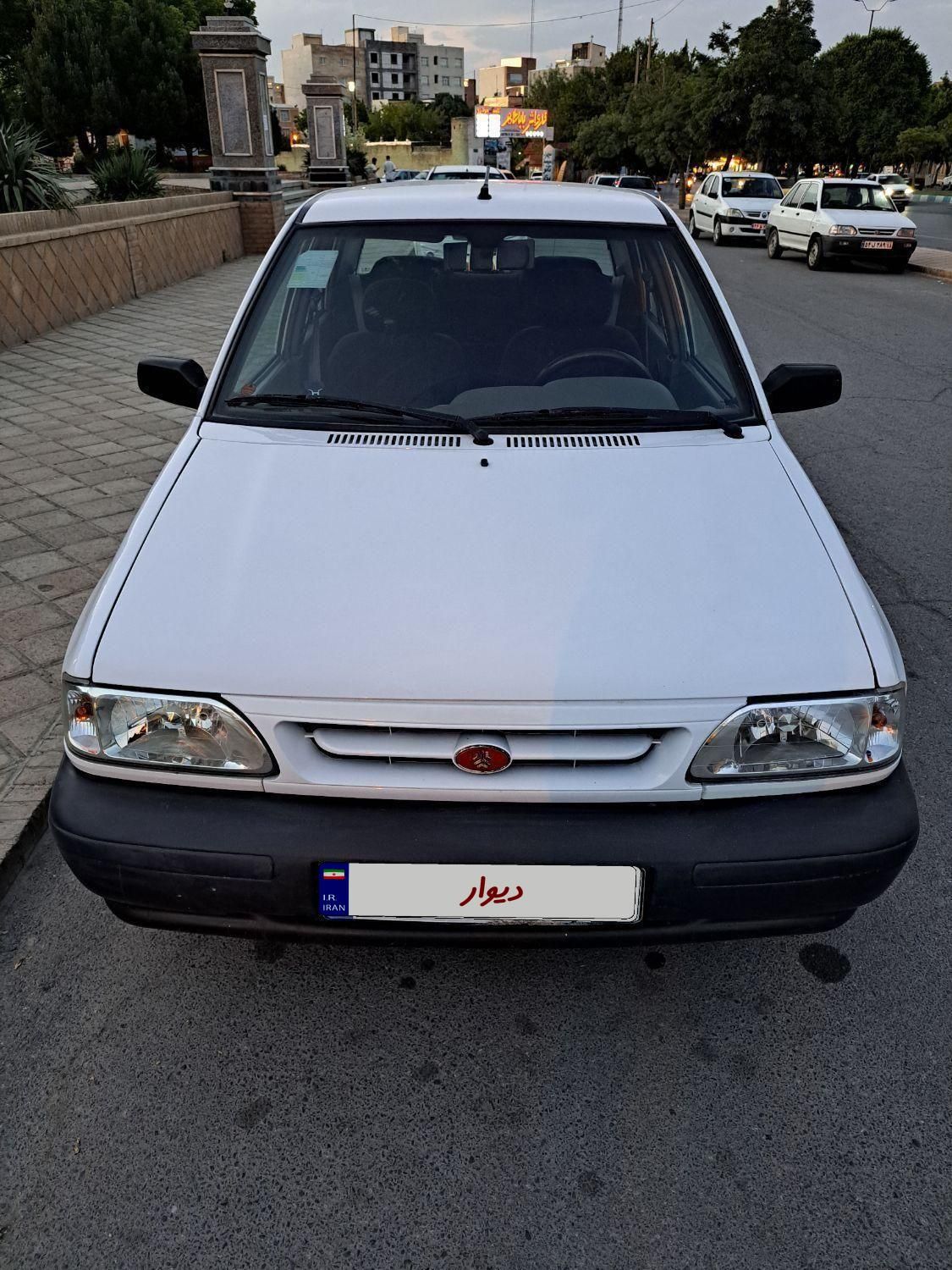خودرو پراید، 131 آگهی ann_18596528