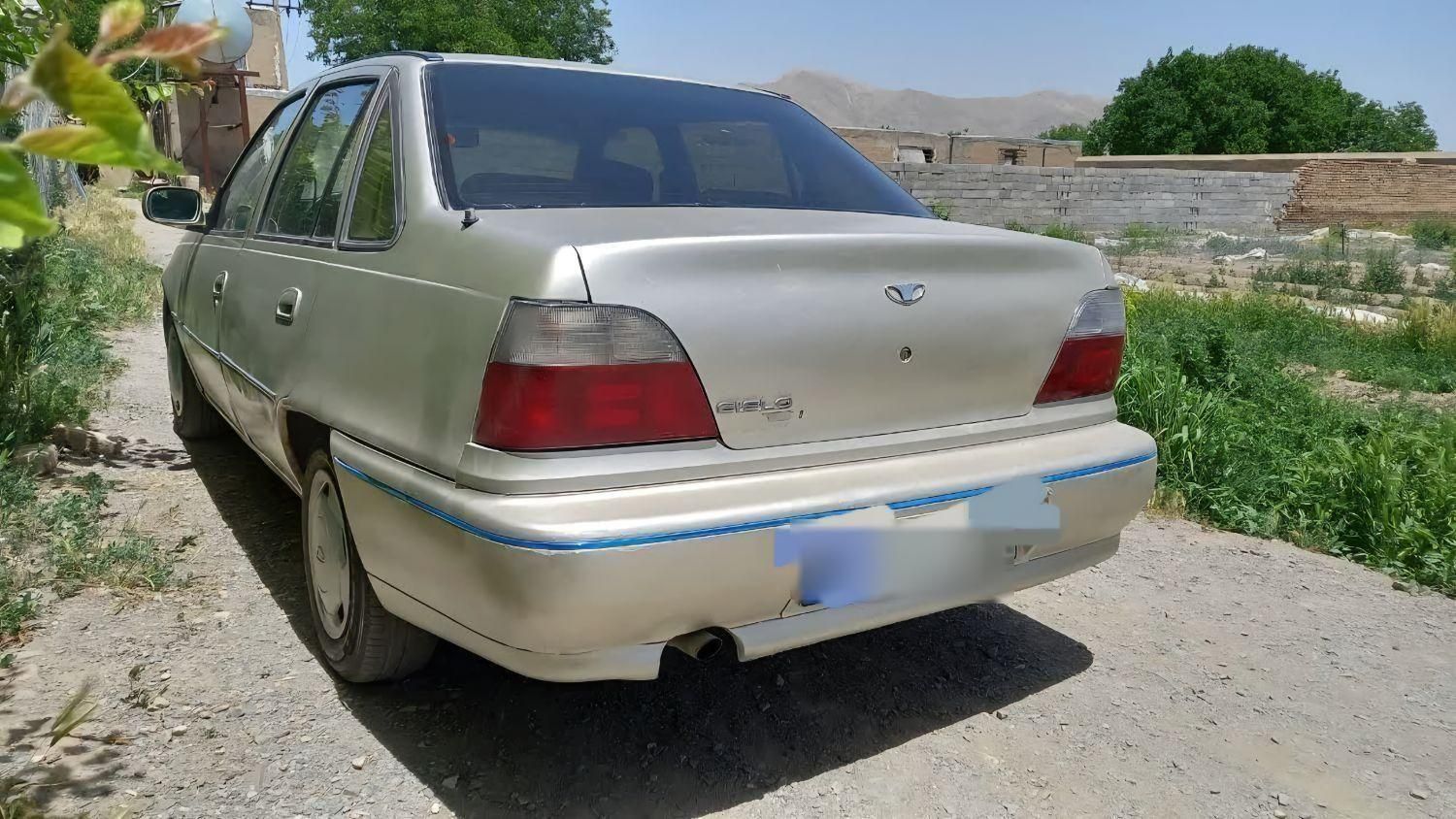 دوو سیلو سدان - 2002