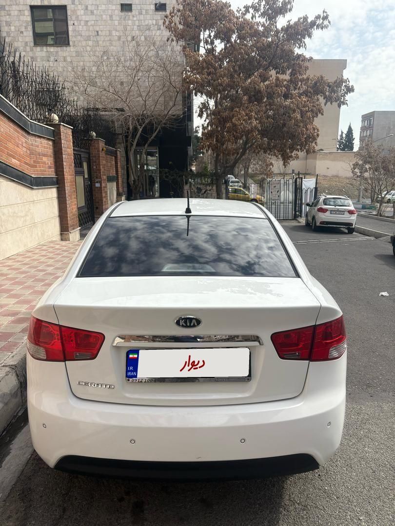 خودرو کیا، سراتو مونتاژ آگهی ann_18596686