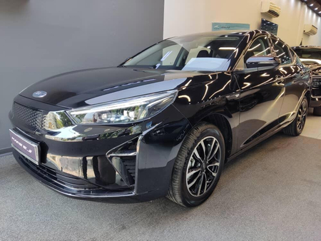 کی ام سی EJ7 142 کیلووات - 2024