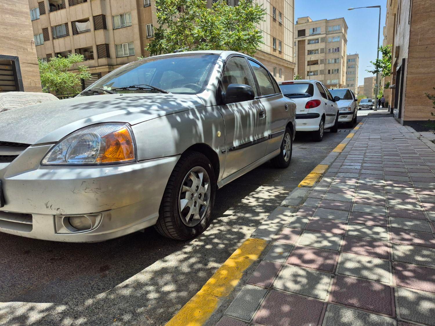 کیا ریو مونتاژ دنده ای LS - 2006