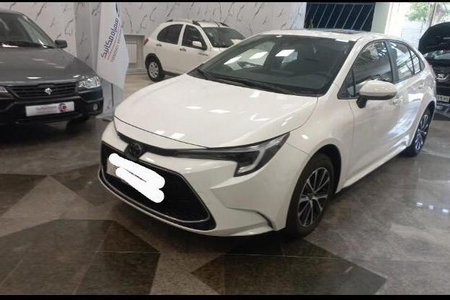 تویوتا لوین E210 توربو - 2024
