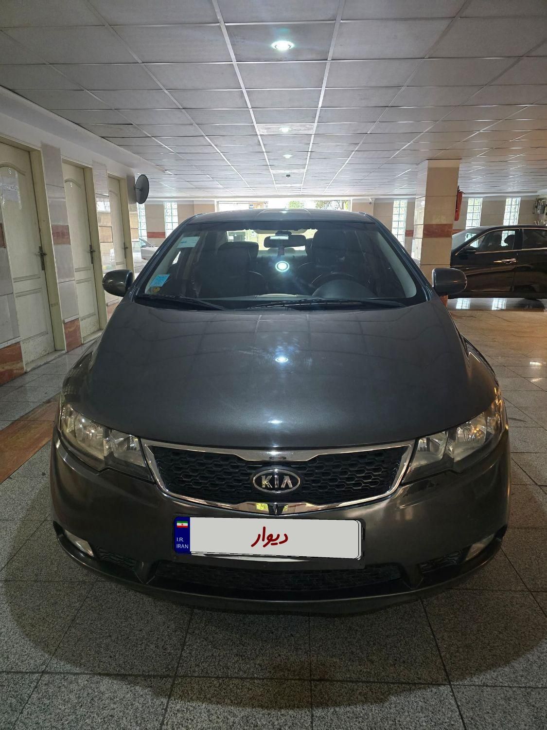 کیا سراتو 2.0 لیتر اتوماتیک GT لاین - 2016