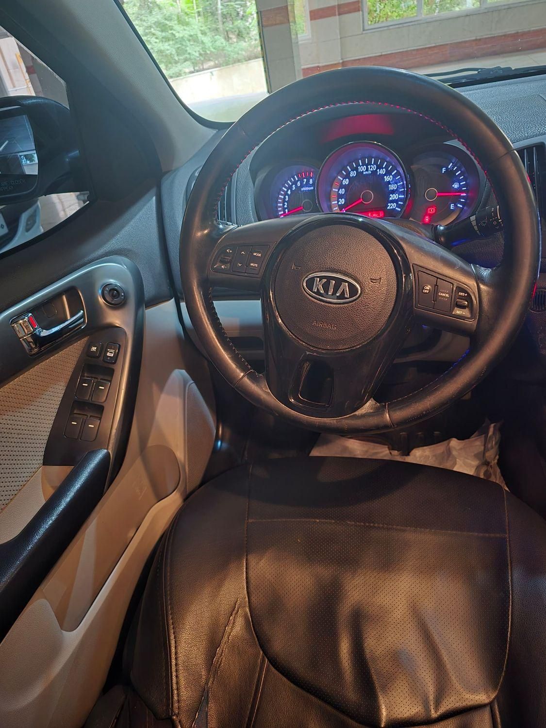 کیا سراتو 2.0 لیتر اتوماتیک GT لاین - 2016