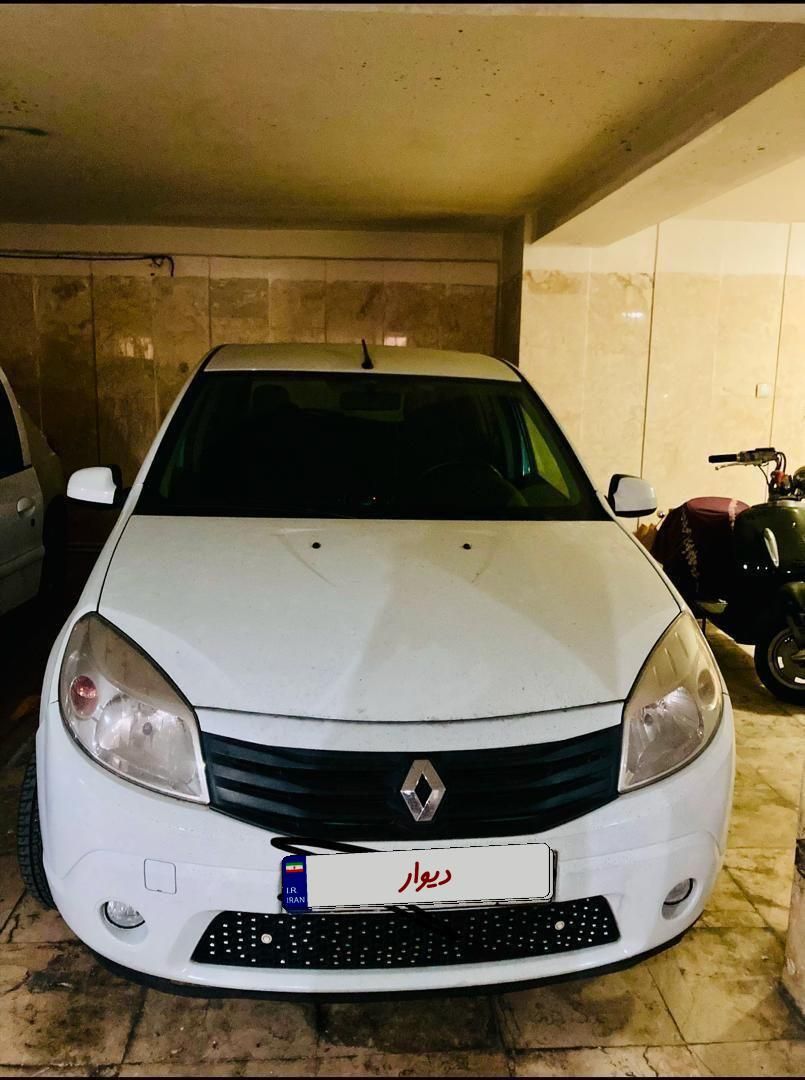 خودرو رنو، ساندرو آگهی ann_18597475