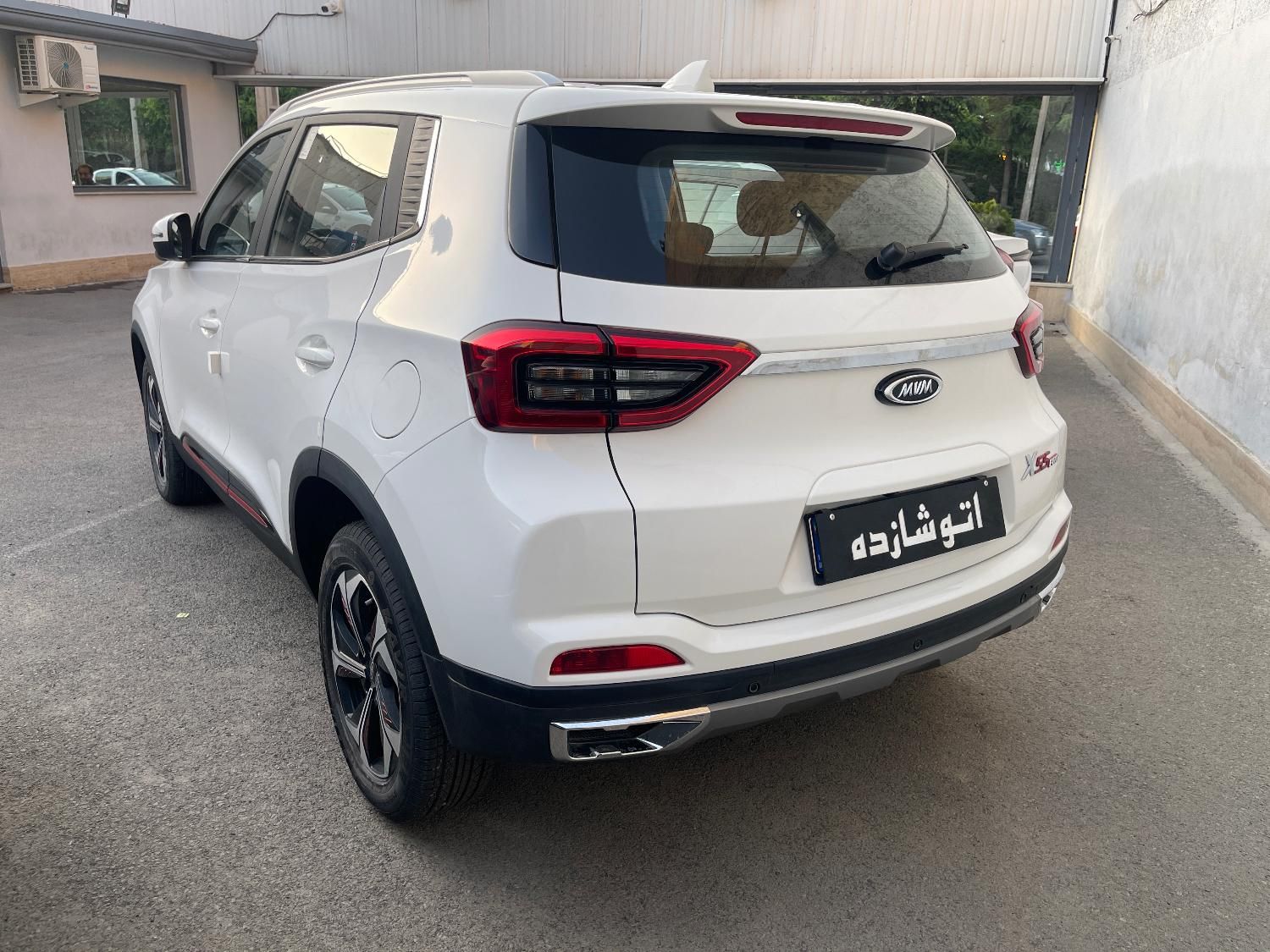 ام وی ام X55 پرو IE - 2025
