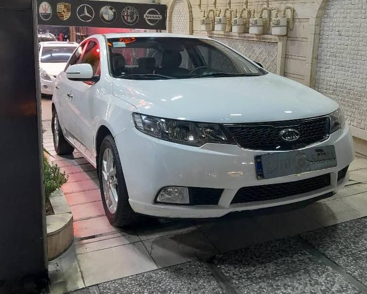 خودرو کیا، سراتو مونتاژ آگهی ann_18597537