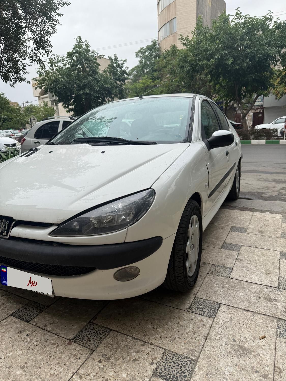 پژو ۲۰۶ صندوق دار v8 - 1389