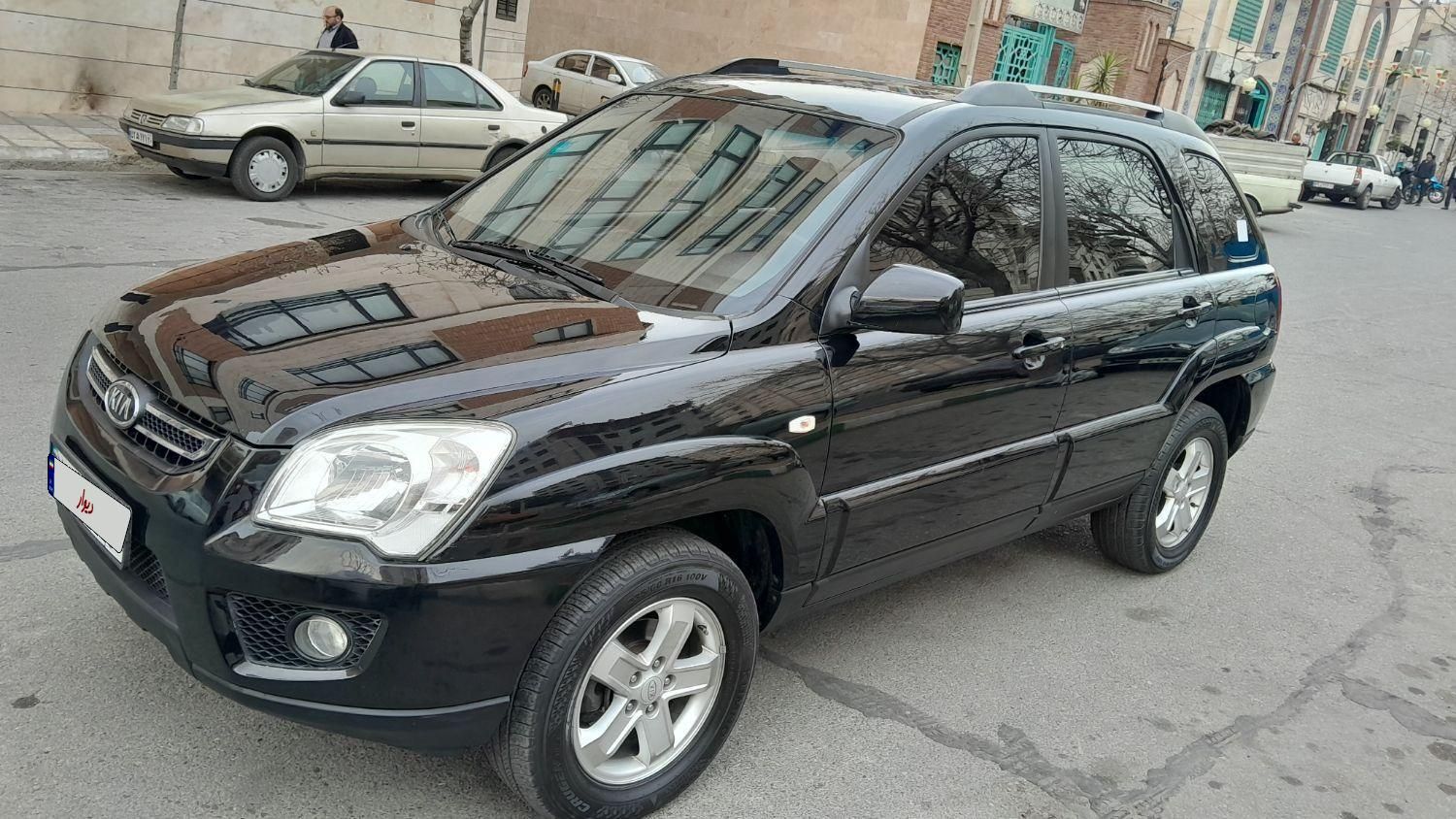 کیا اسپورتیج 6 سیلندر 2700cc - 2010