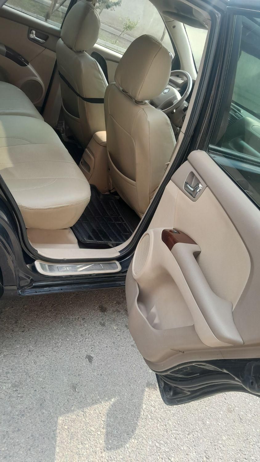 کیا اسپورتیج 6 سیلندر 2700cc - 2010