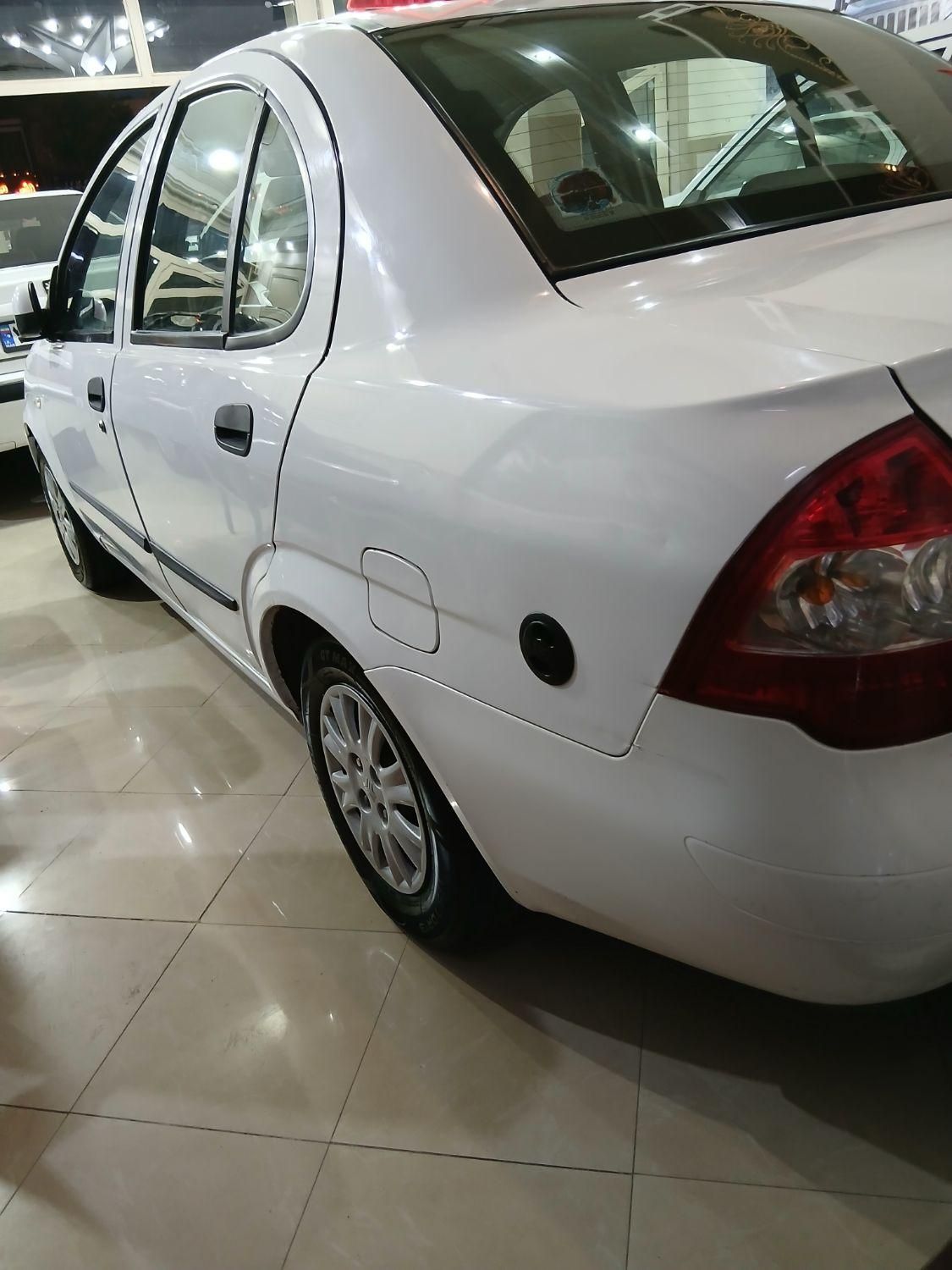 تیبا صندوق دار SX - 1397