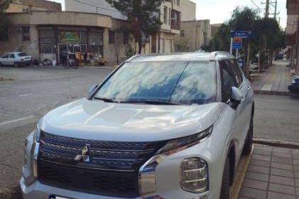 خودرو میتسوبیشی، اوتلندر آگهی ann_18598260